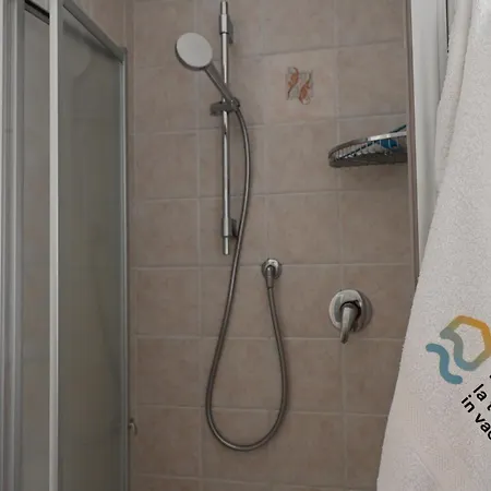 P050 - Porto Recanati, Elegante Trilocale In Centro Storico