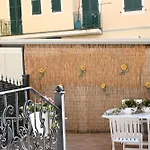 P050 - Porto Recanati, Elegante Trilocale In Centro Storico Διαμέρισμα Porto Recanati