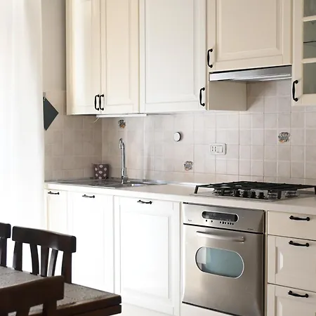 Διαμέρισμα P050 - Porto Recanati, Elegante Trilocale In Centro Storico *