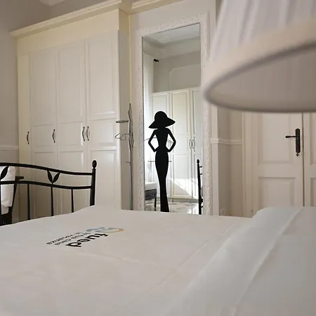 Διαμέρισμα P050 - Porto Recanati, Elegante Trilocale In Centro Storico *