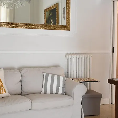 P050 - Porto Recanati, Elegante Trilocale In Centro Storico Lägenhet Porto Recanati