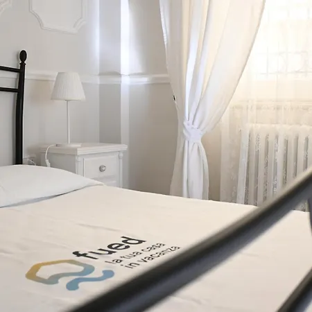 P050 - Porto Recanati, Elegante Trilocale In Centro Storico *