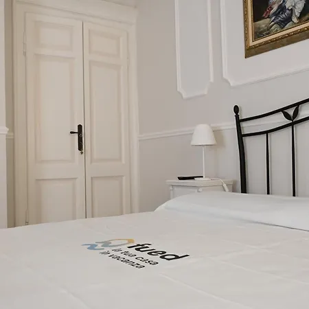Διαμέρισμα P050 - Porto Recanati, Elegante Trilocale In Centro Storico *